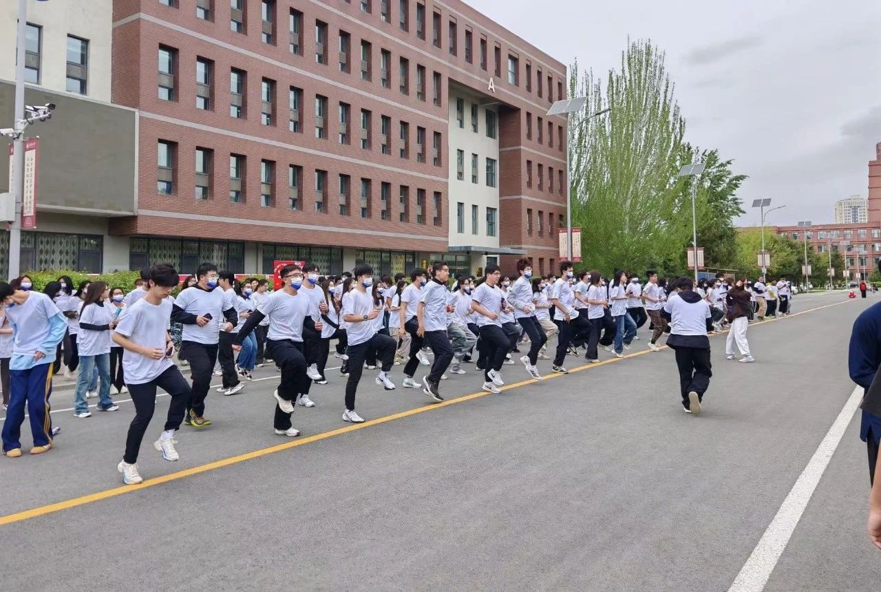 精彩瞬间1.jpg