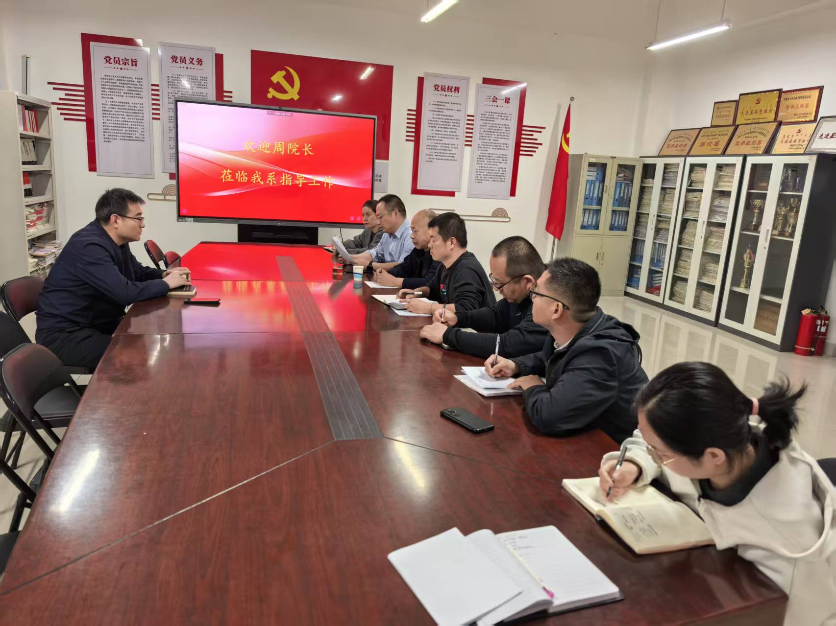 ff8bb81f66dfb121808d5e293f5dfcf9.jpg ff8bb81f66dfb121808d5e293f5dfcf9.jpg